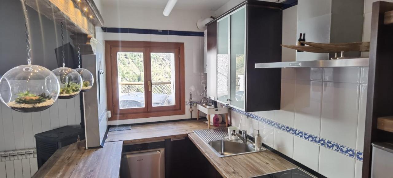 El Capricho De Trevelez Apartment ภายนอก รูปภาพ